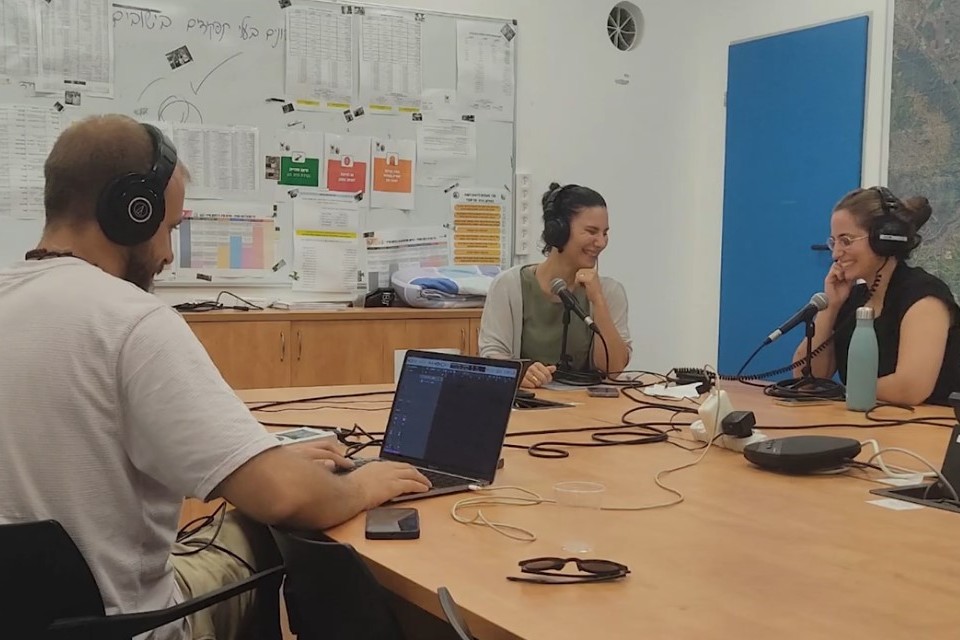 דר דורית פז ושירז בן שחר, פיזיותרפיסטית רצפת אגן