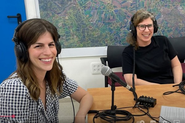 שירי אביזוהר שטייף - מנטורית כלכלית ועדי סומך מהושעיה – בעלת עסק בתחום